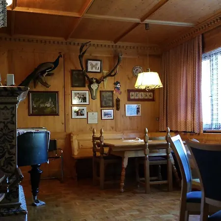 Tiroler Adler Hotel 3*