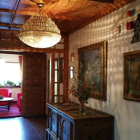 Tiroler Adler 3* Lutago