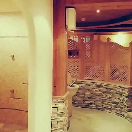 Tiroler Adler Hotel 3*