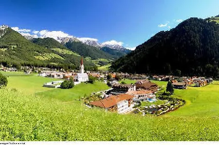 Tiroler Adler 3* Lutago
